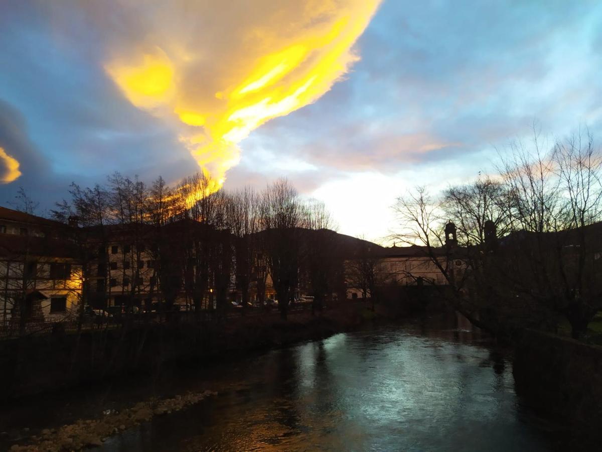 Apartamento Elizondo Giltxaurdi Bagian luar foto