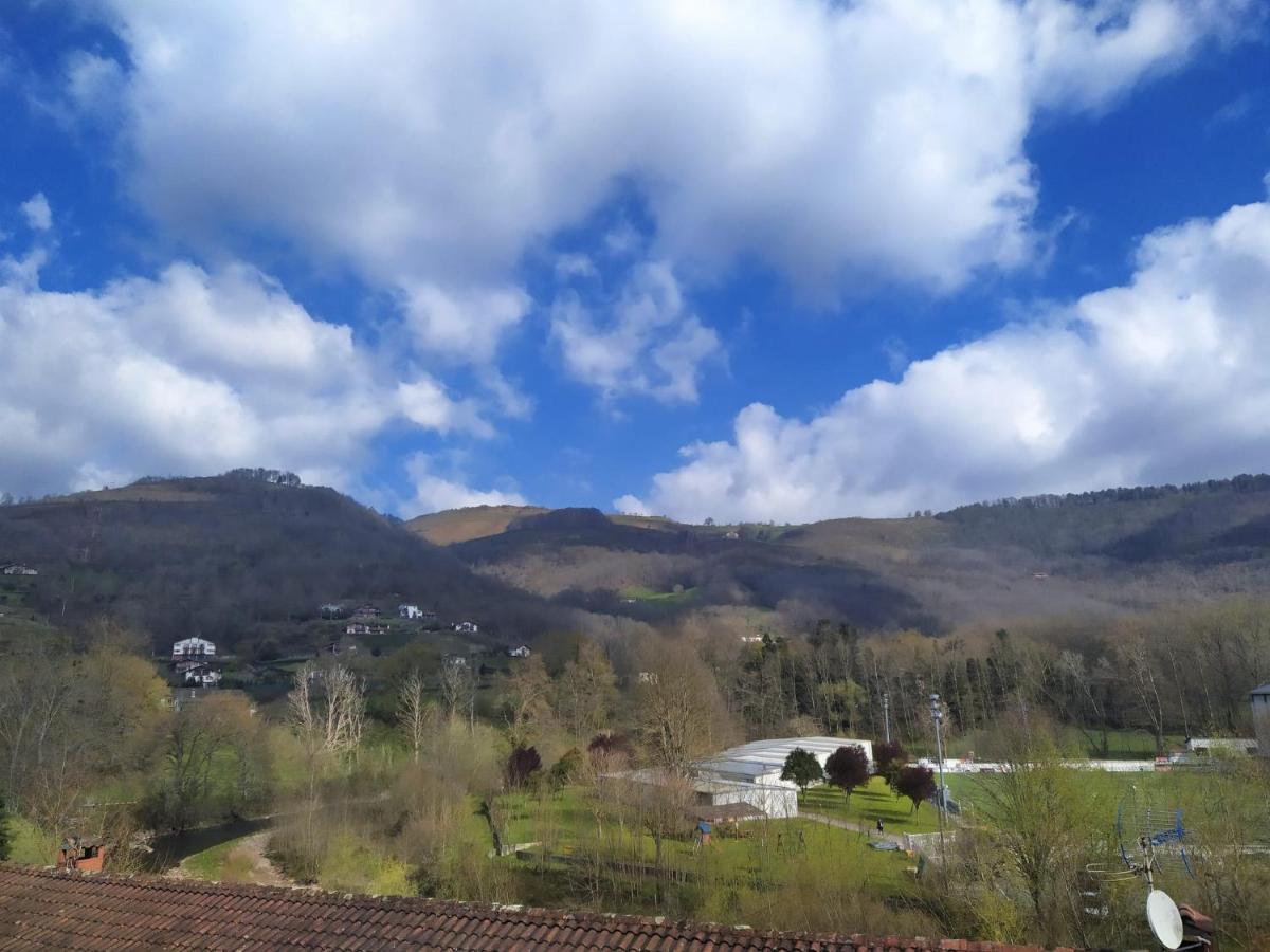 Apartamento Elizondo Giltxaurdi Bagian luar foto